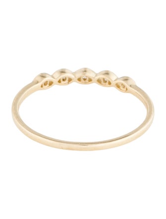 Ring 10K Diamond Band