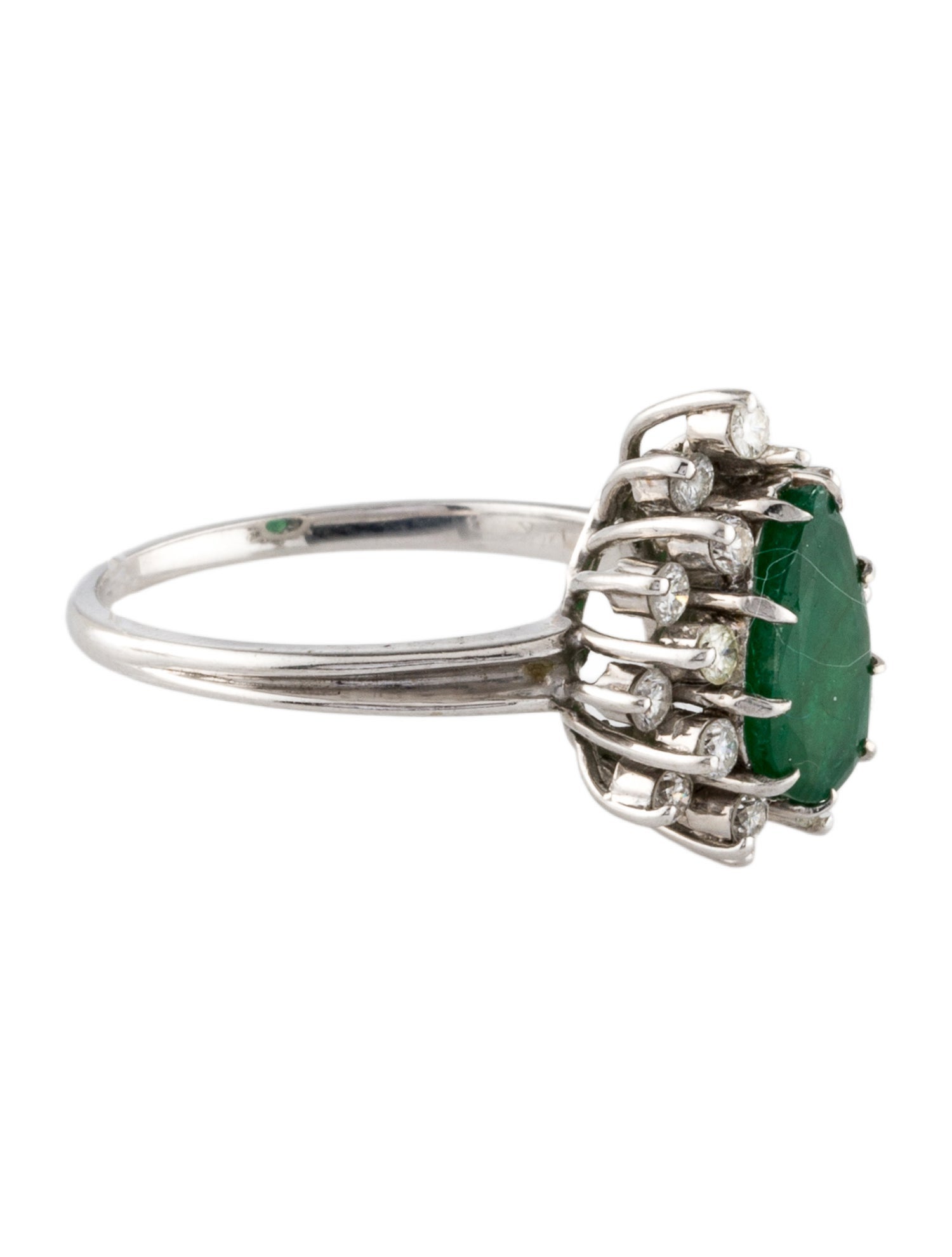 Ring 14K Emerald & Diamond