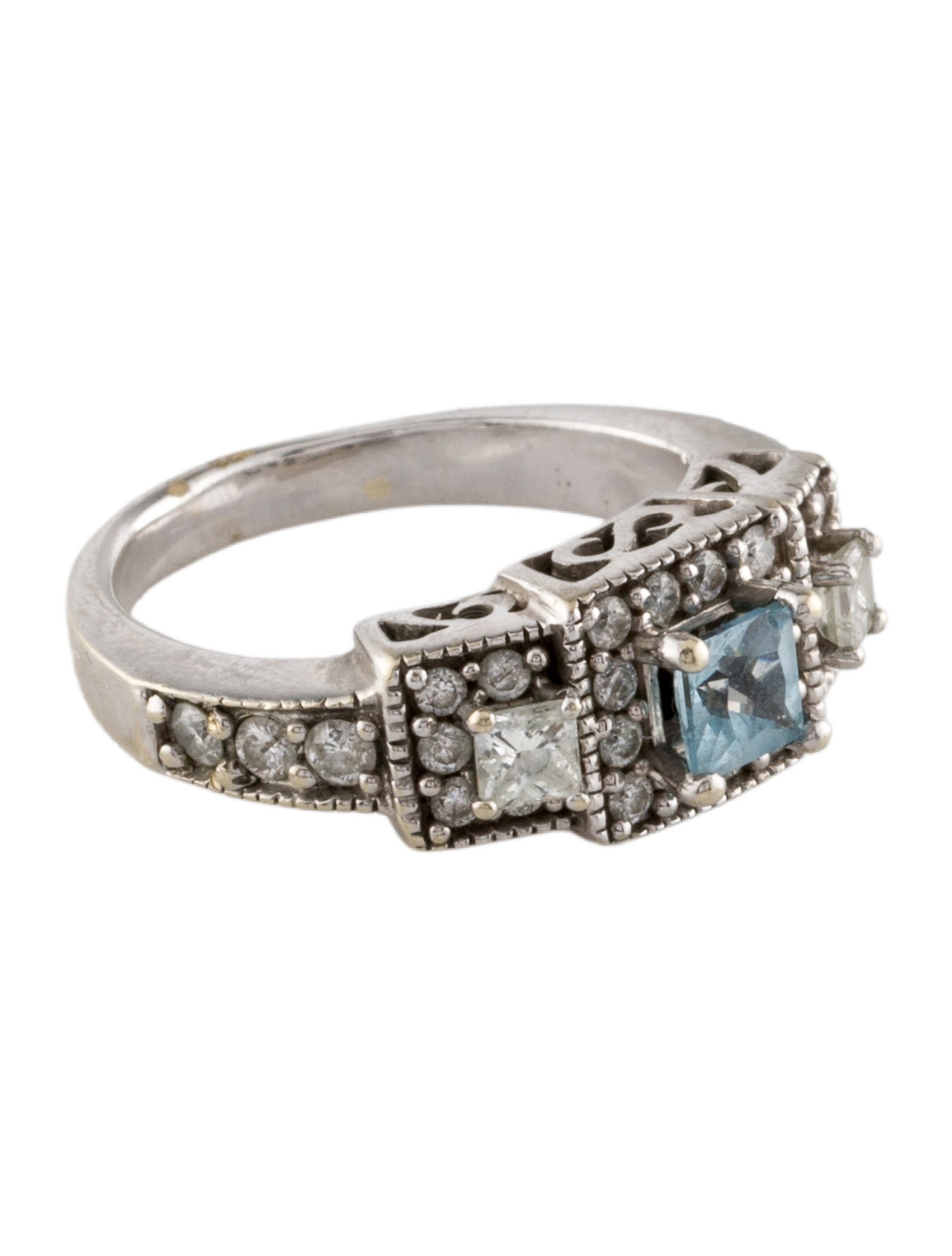 Ring 14K Aquamarine & Diamond Cocktail