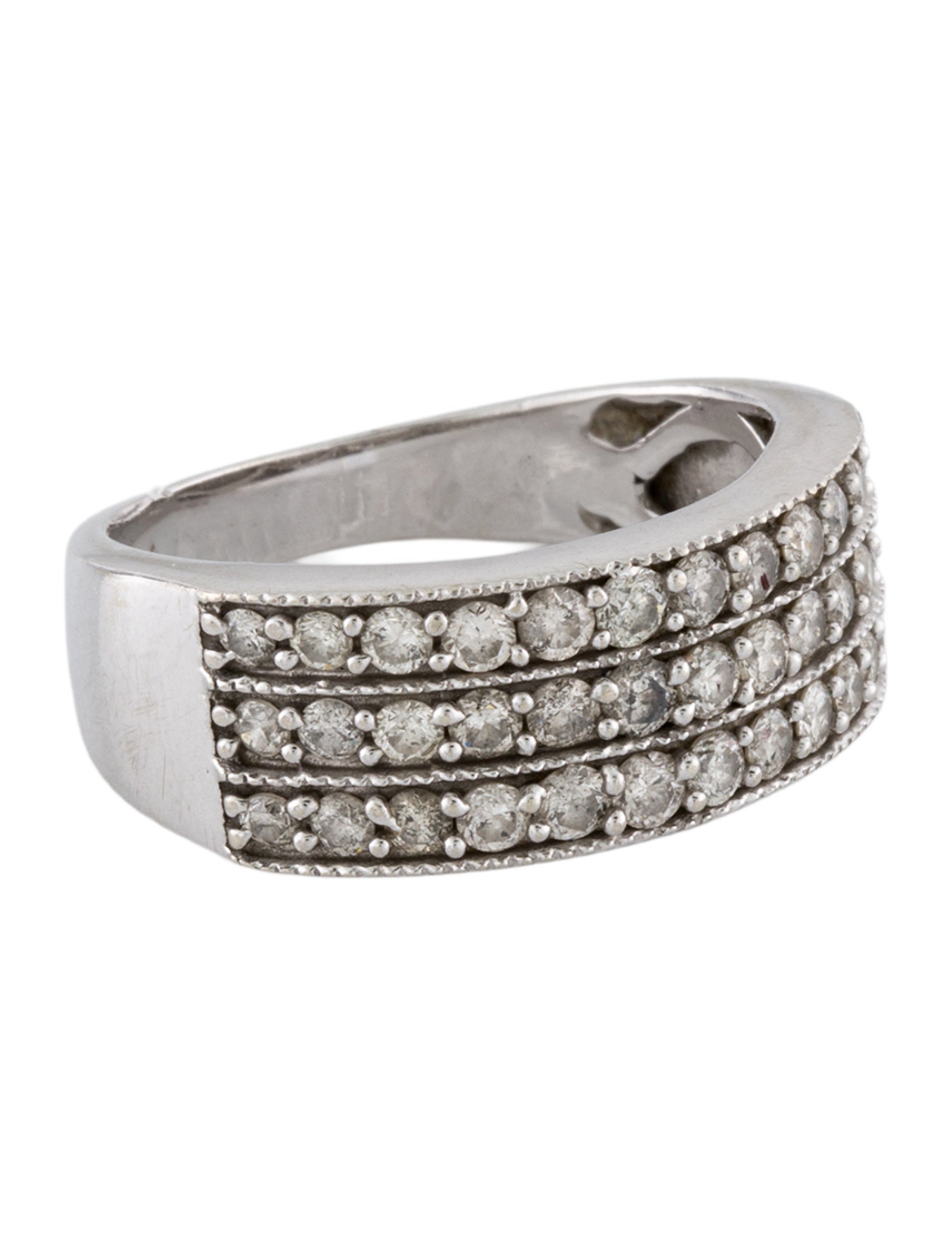 Ring 10K Diamond Band
