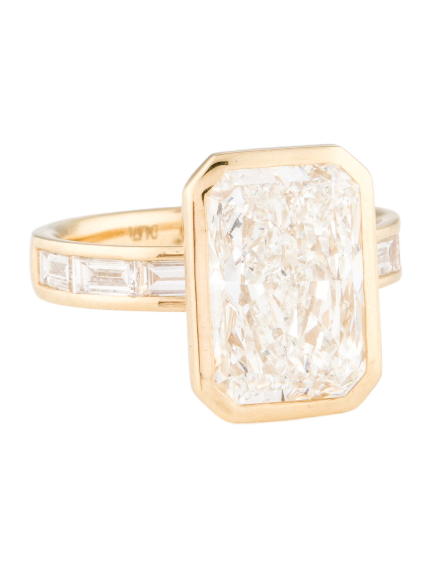 Ring 4.57ct Lab-Grown Diamond Engagement Ring