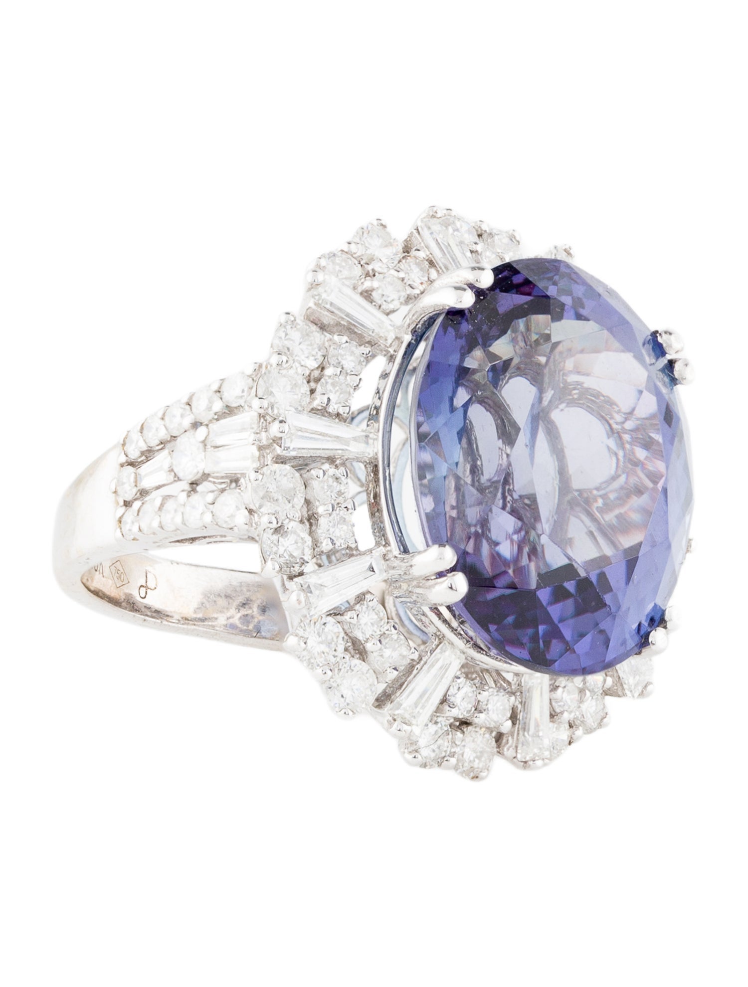 Ring 18K 10.43ctw Tanzanite & Diamond Cocktail