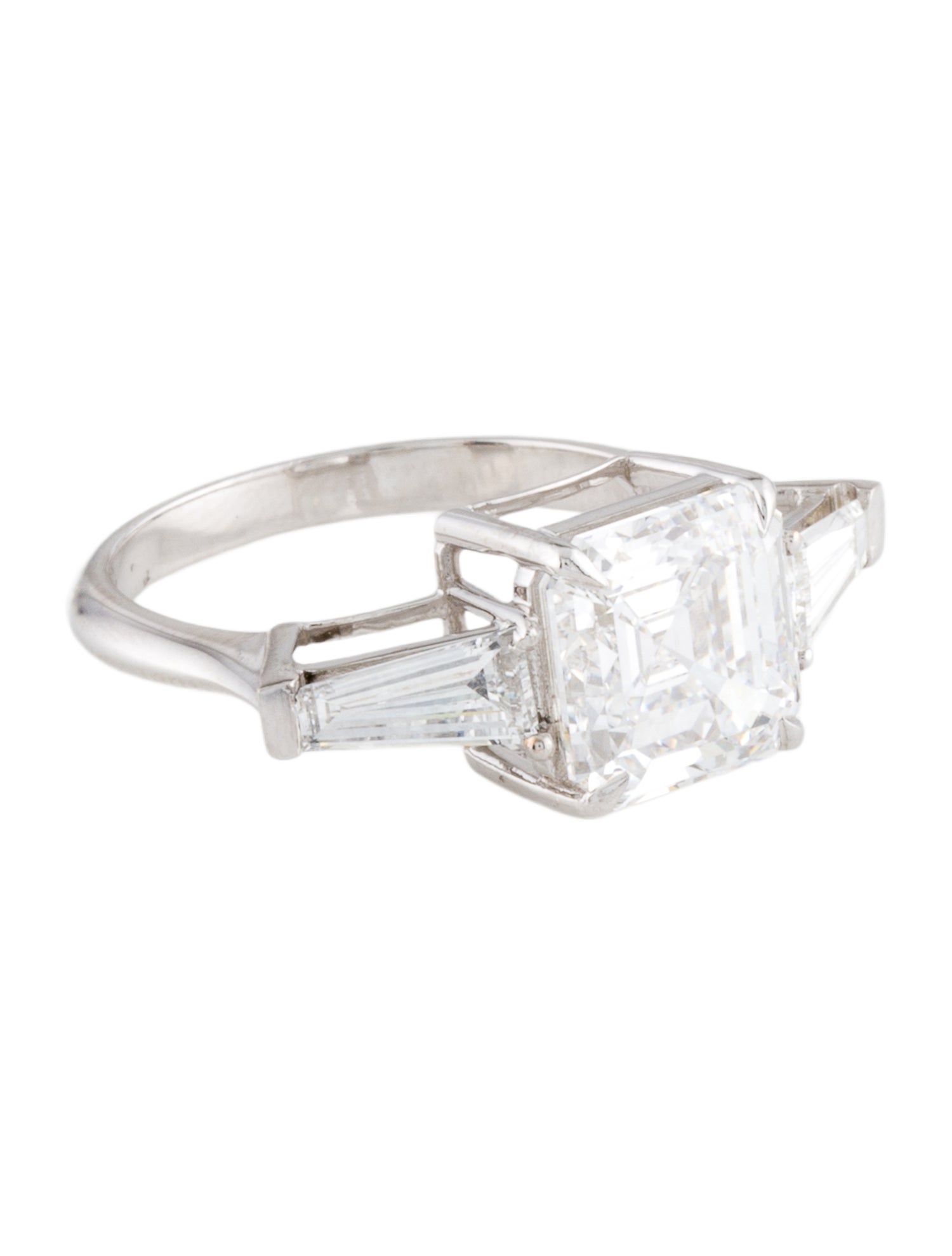 Ring 3.51ct Lab-Grown Diamond Engagement
