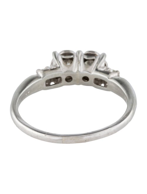 Ring Schneider's 18K Diamond Cocktail Ring