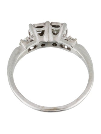 Ring Schneider's 18K Diamond Cocktail Ring