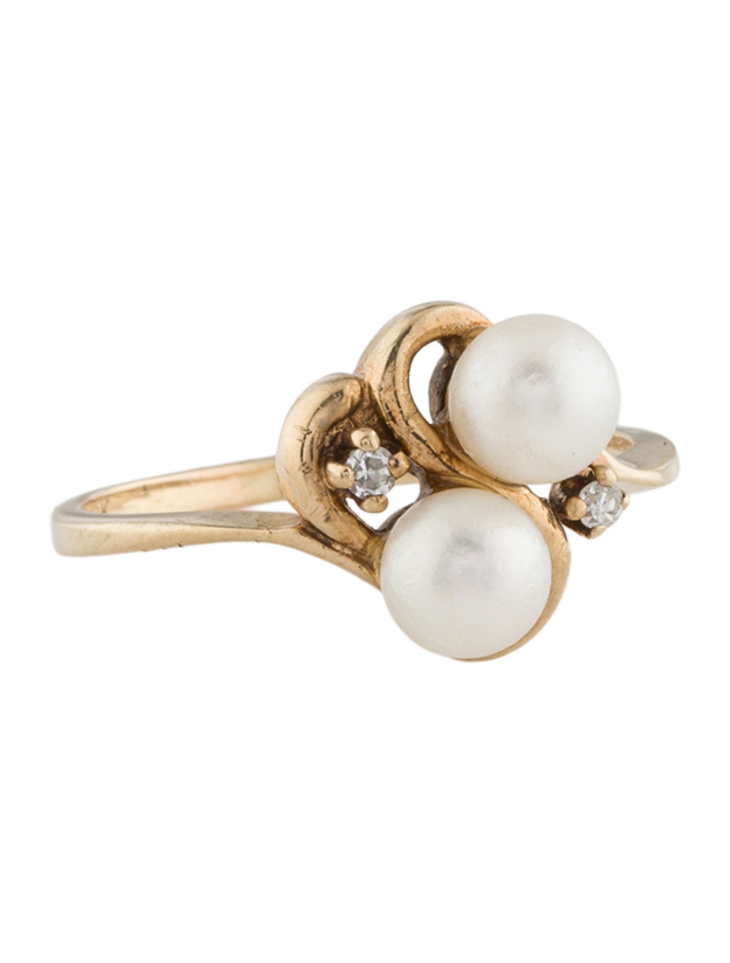 Ring 10K Pearl & Diamond Cocktail Ring