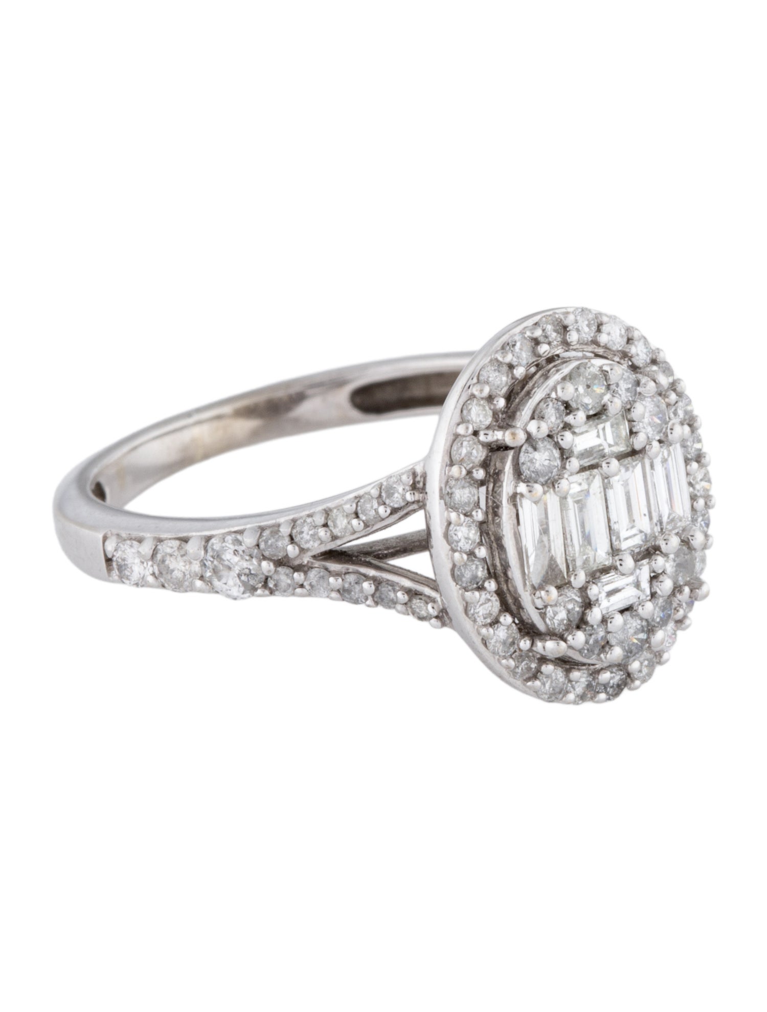 Ring 10K Diamond Cocktail Ring