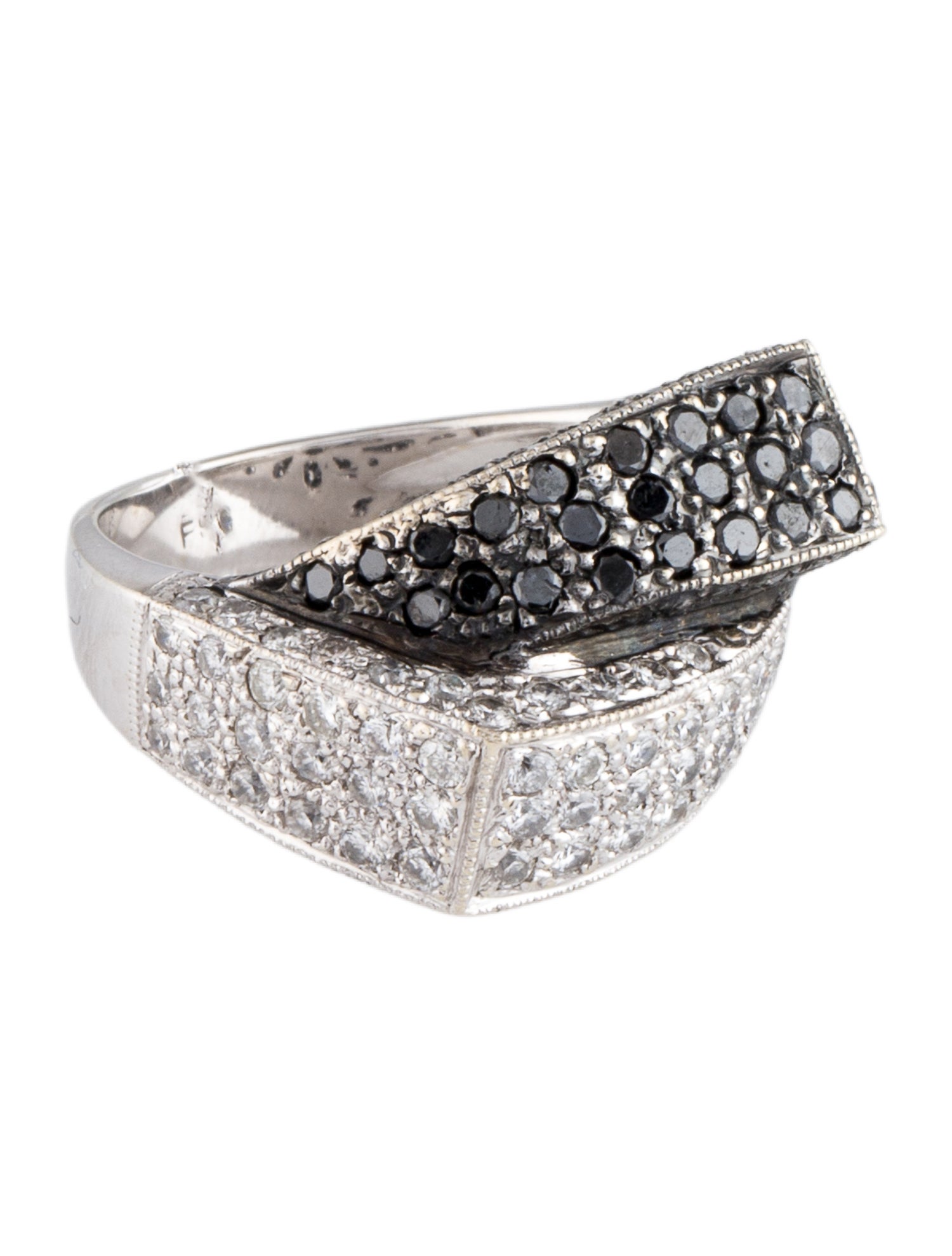 Ring 18K Diamond Cocktail