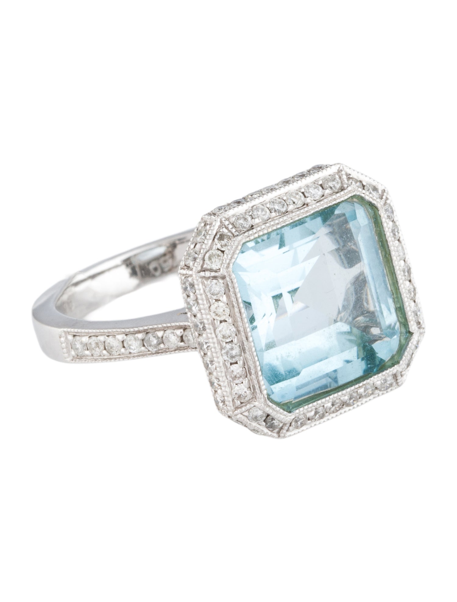 Ring 18K Topaz & Diamond Cocktail