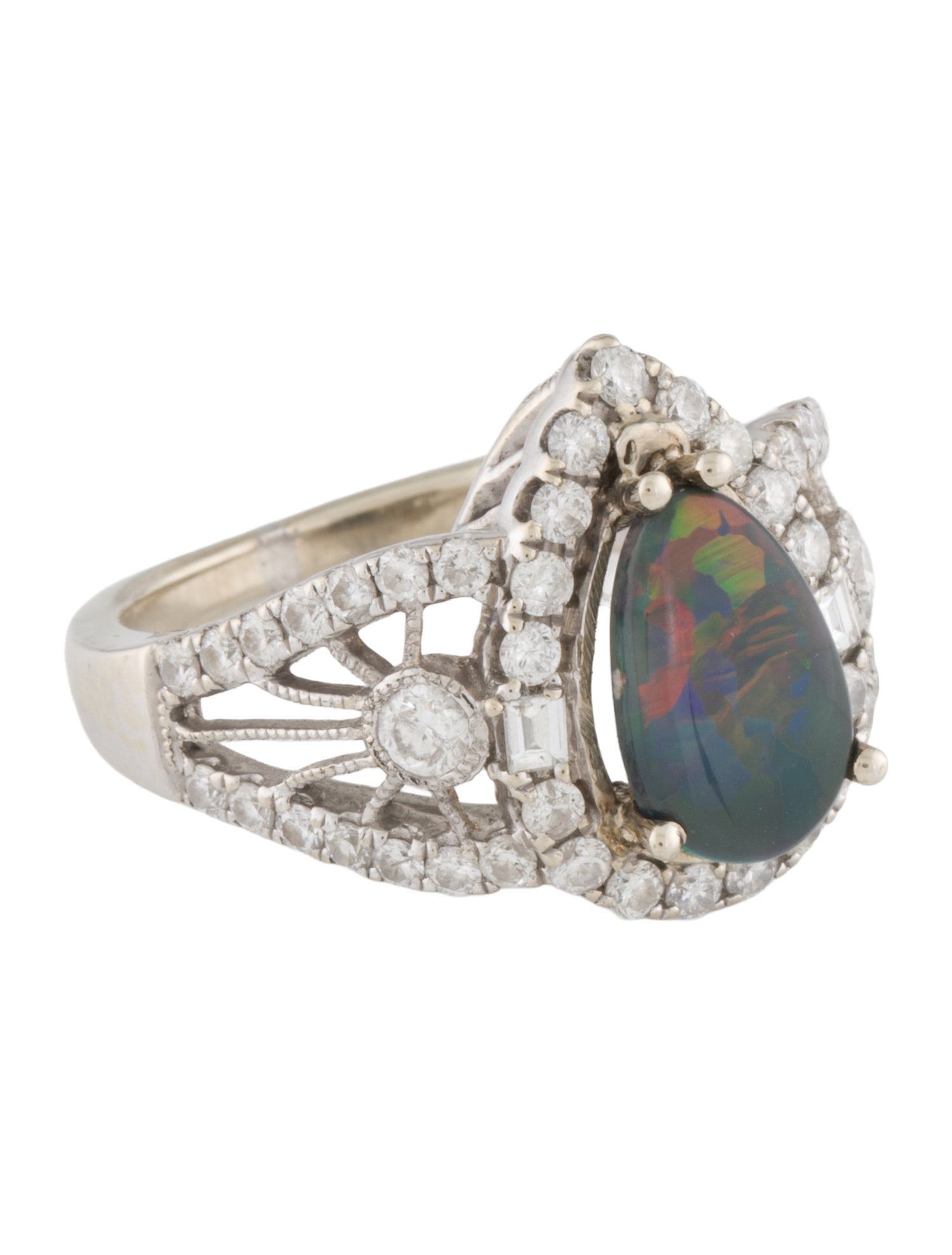 Ring 14K Opal & Diamond Cocktail