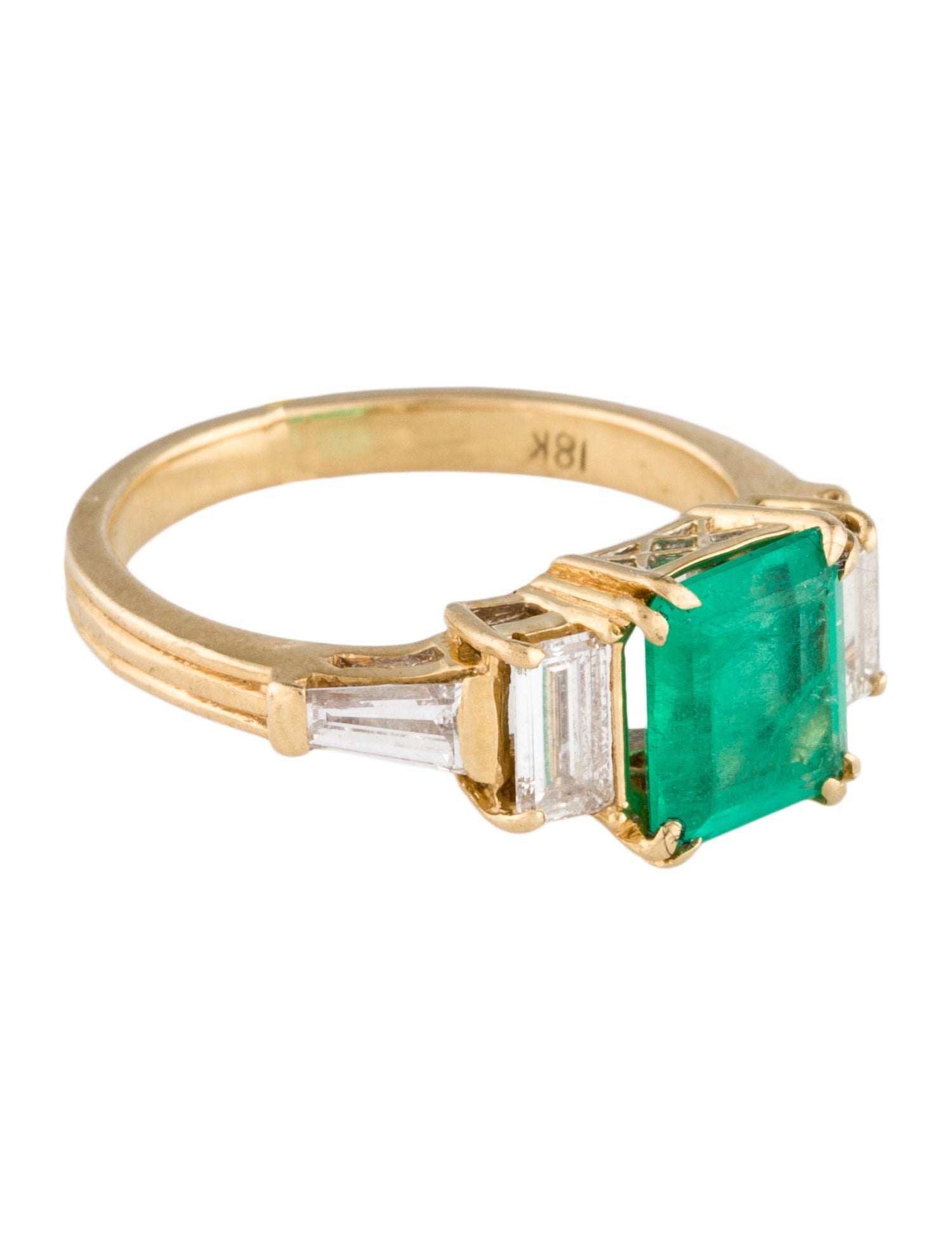 Ring 18K 1.32ct Emerald & Diamond Cocktail