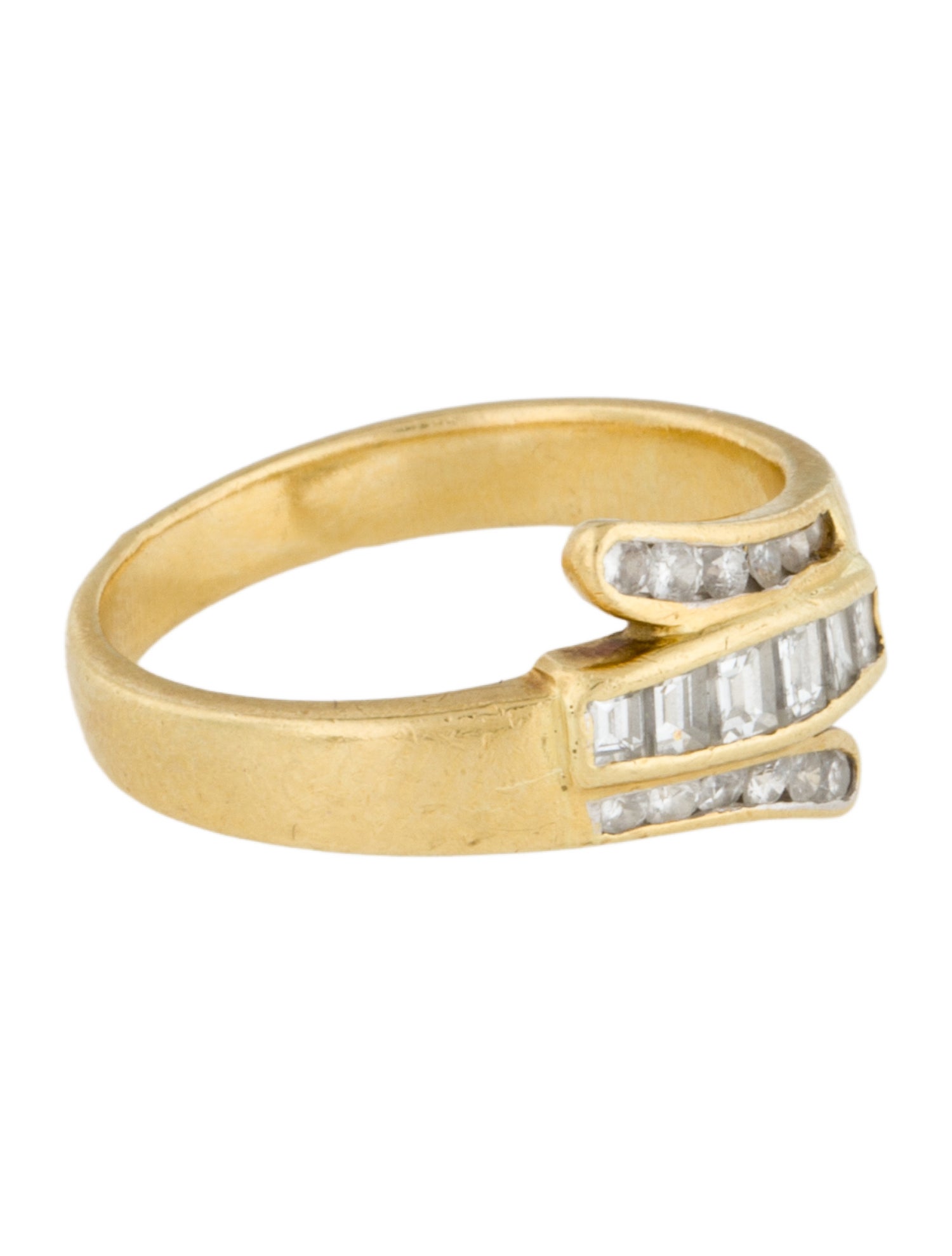 Ring 18K Diamond Cocktail