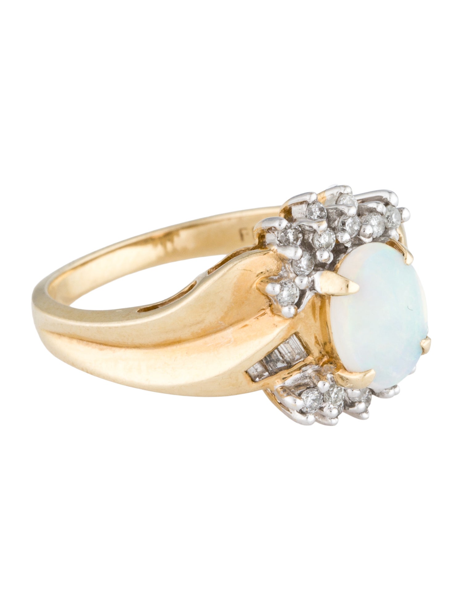 Ring 14K Opal & Diamond Cocktail
