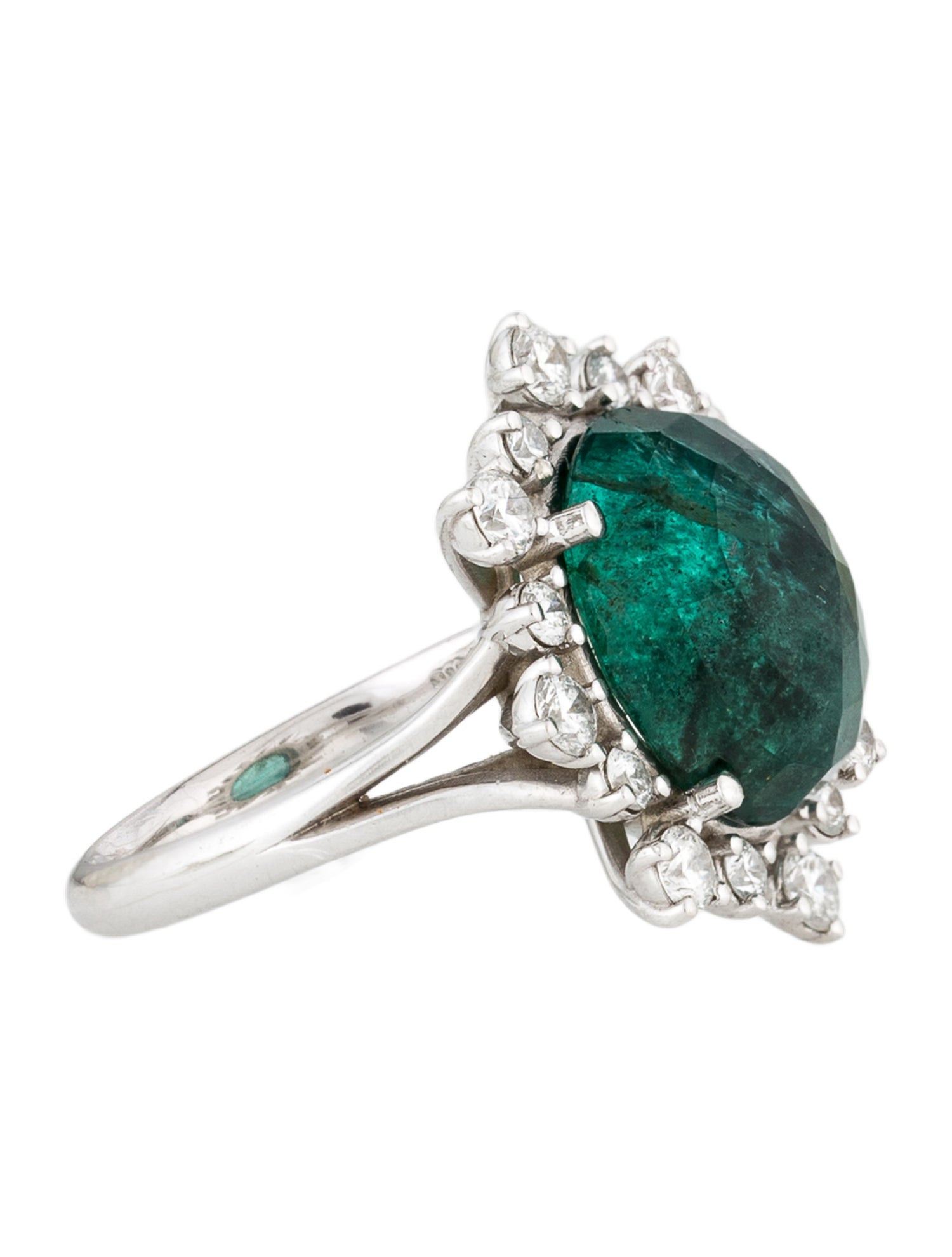 Ring 14K 6.53ct Emerald & Diamond Cocktail