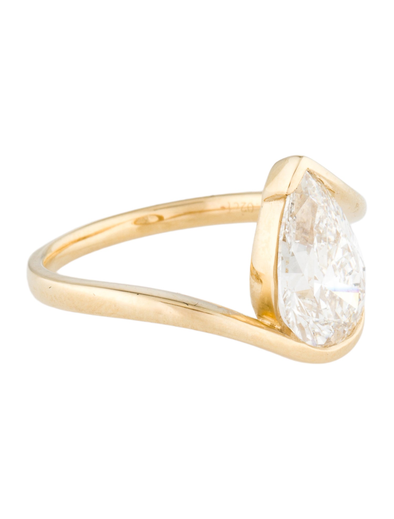 Ring 2.02ct Lab-Grown Diamond Engagement Ring