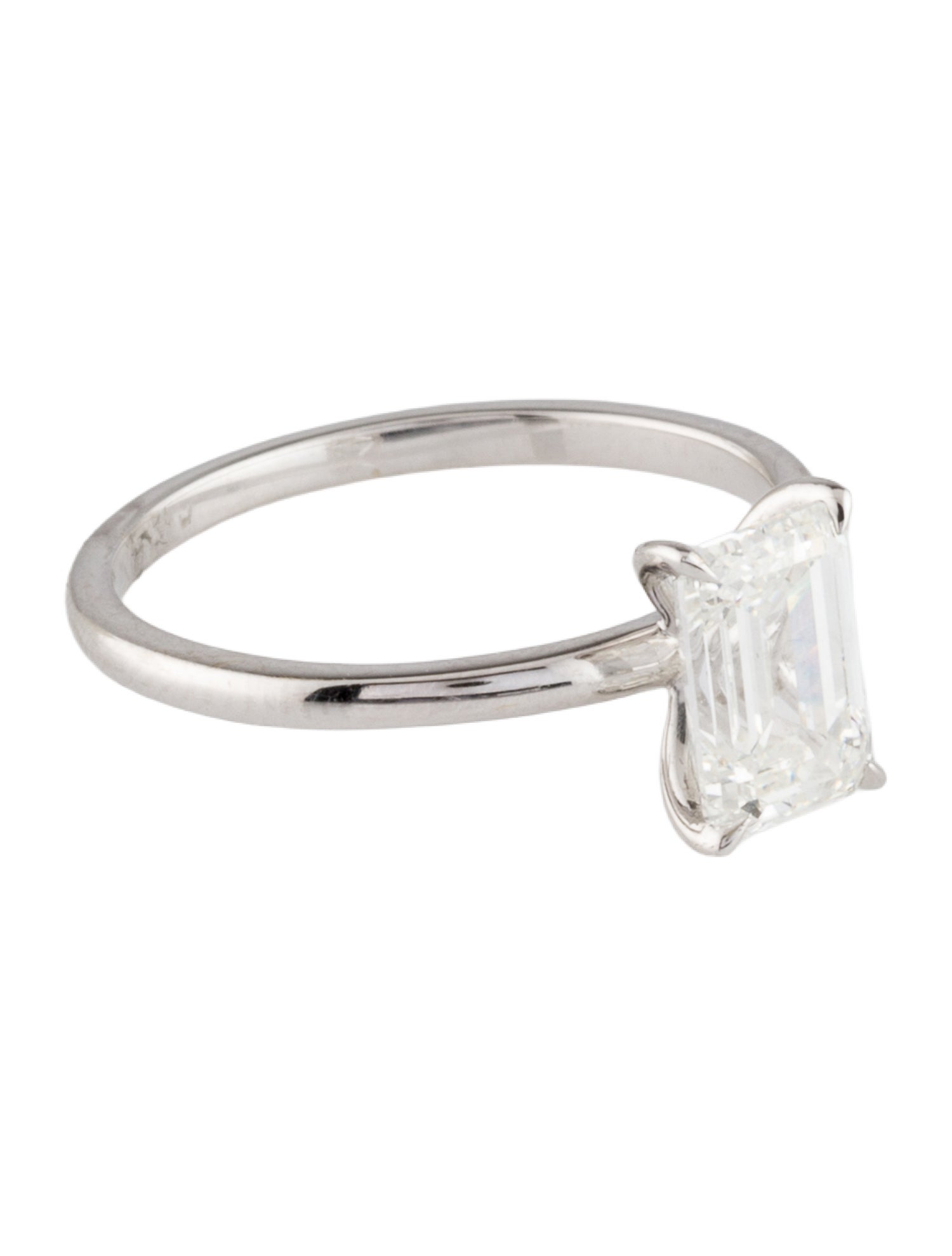 Ring 1.44ct Lab-Grown Engagement Ring