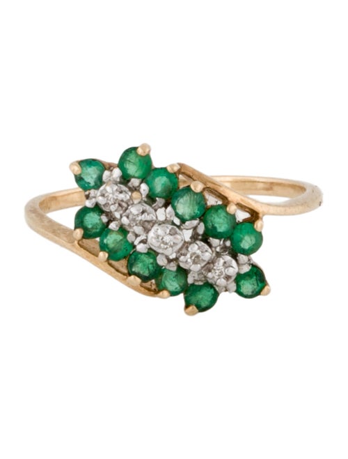 Ring 10K Emerald & Diamond Band
