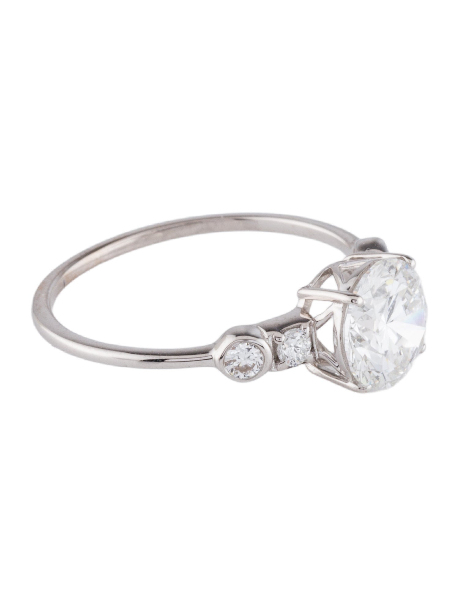 Ring 1.52ctw Lab-Grown Diamond Engagement Ring