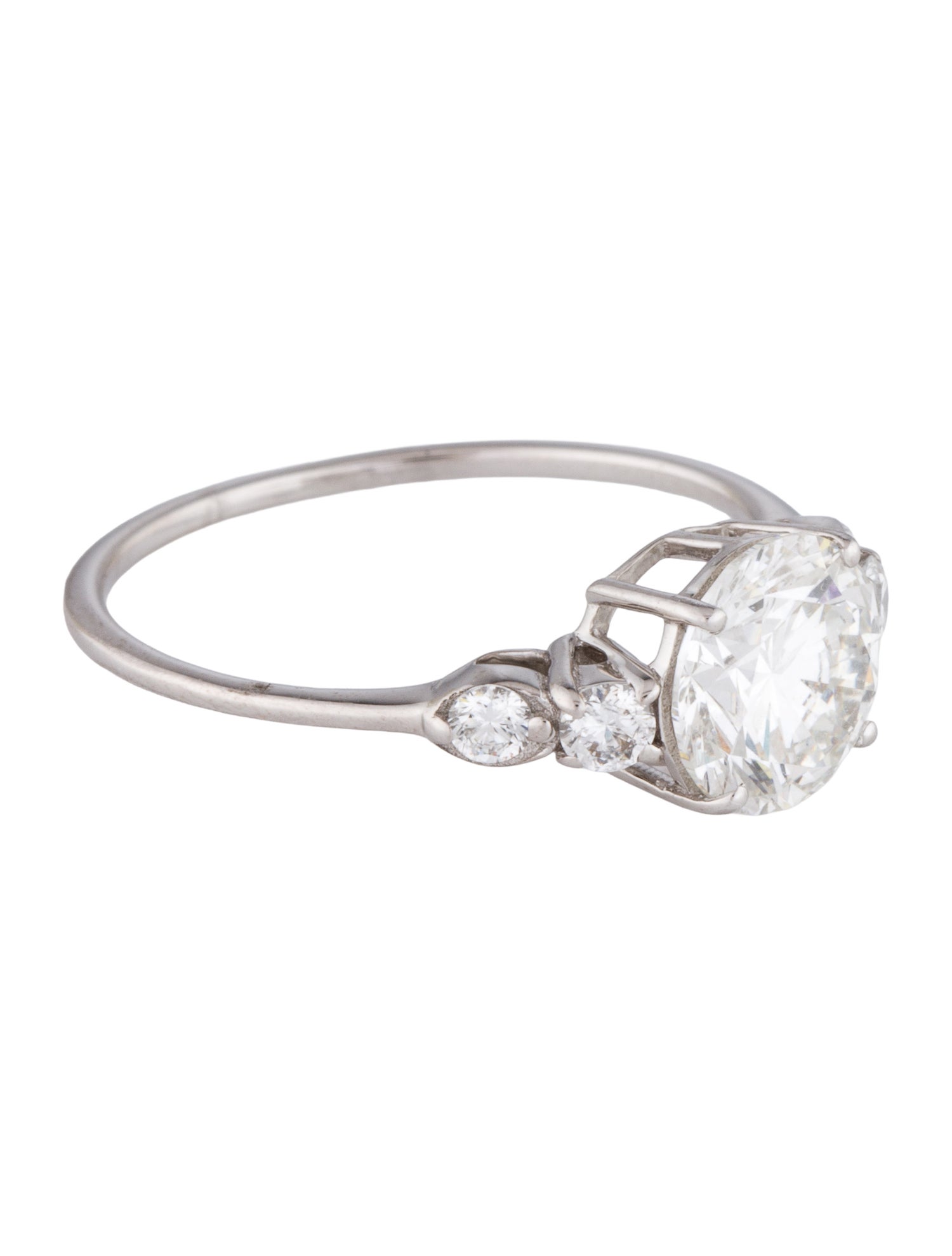 Ring 1.61ct Lab-Grown Diamond Engagement Ring