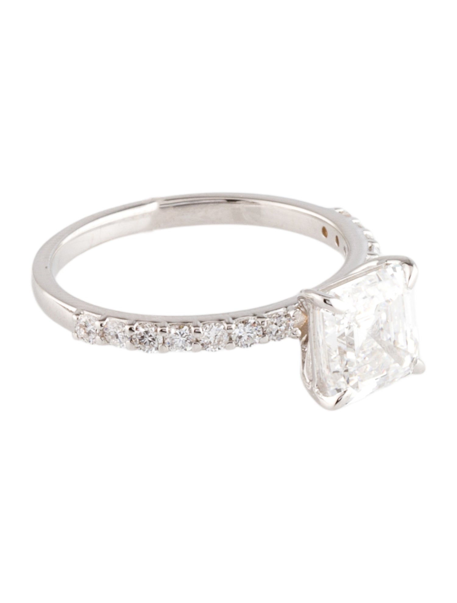Ring 2.25ct Lab-Grown Diamond Engagement Ring