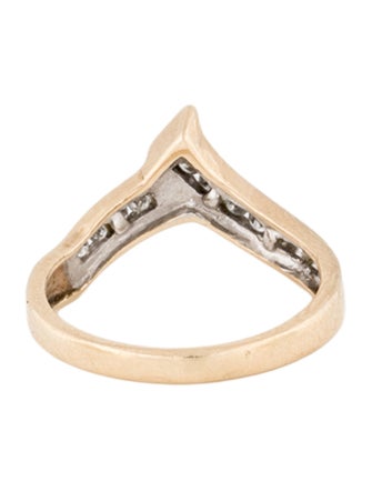 Ring 10K Diamond Contour Band Ring