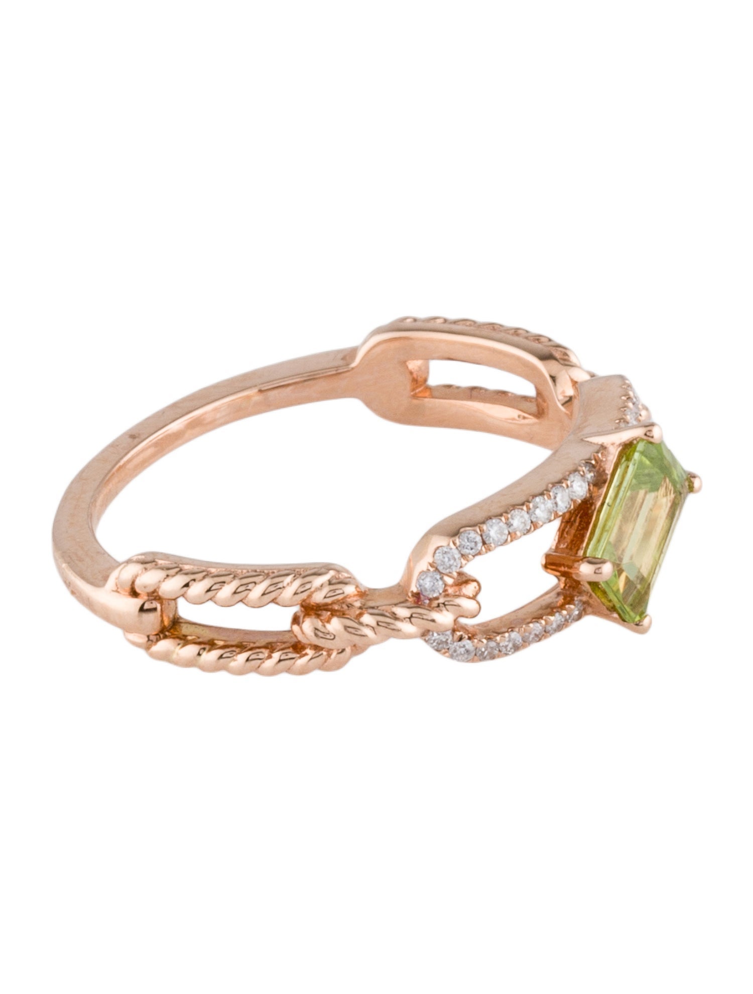 Ring 14K Peridot & Diamond Cocktail