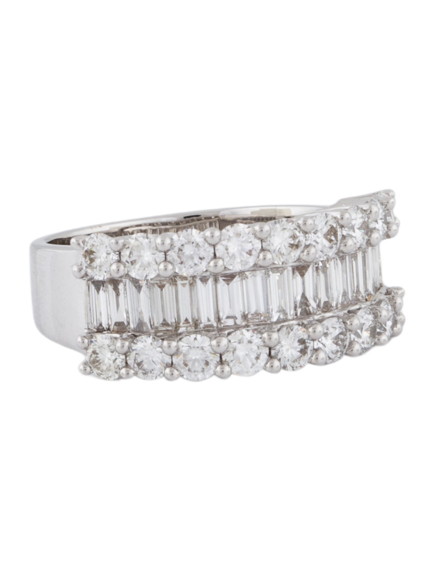 Ring 18K 2.06ctw. Diamond Cocktail