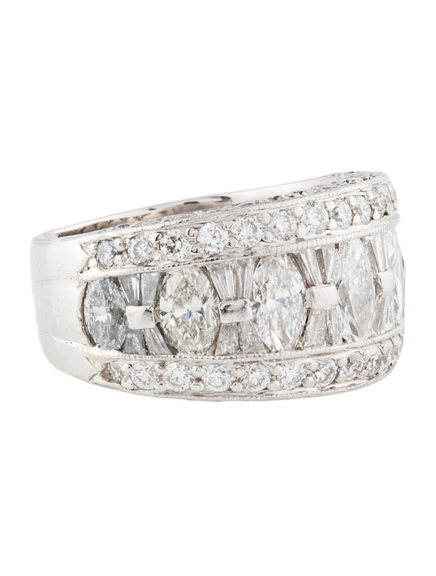 Ring Platinum Diamond Band