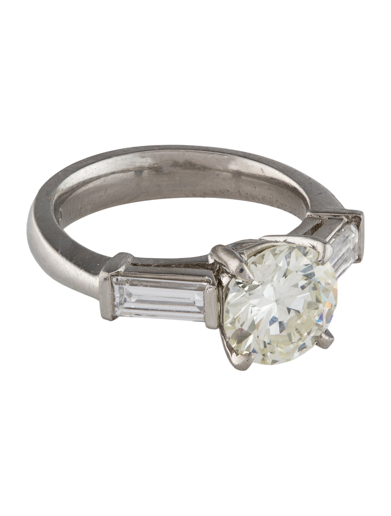Ring Platinum 2.37ct Diamond Engagement