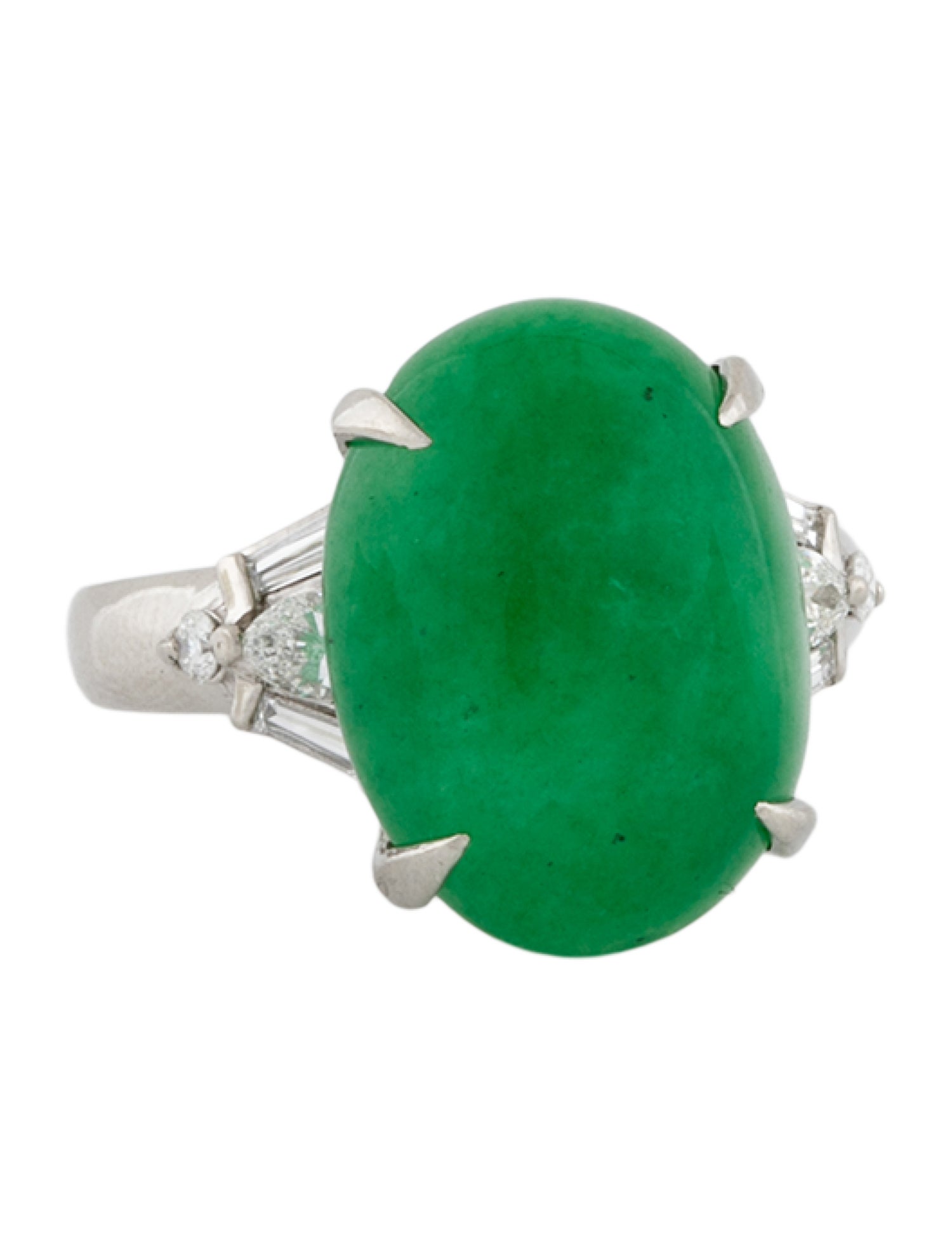 Ring Platinum Dyed Quartzite & Diamond Cocktail