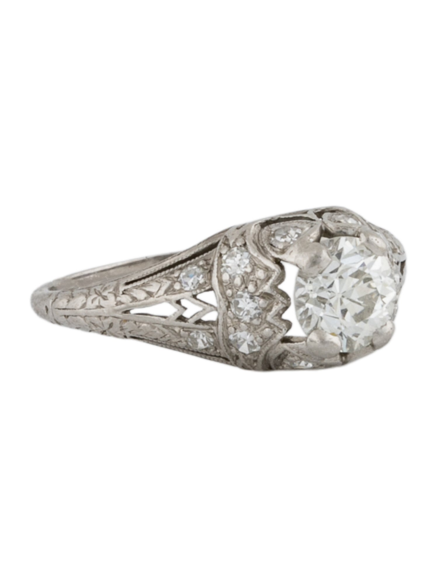 Ring Vintage Platinum Diamond Cocktail