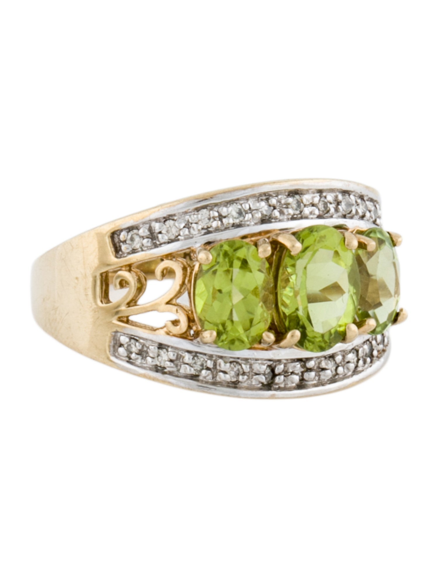 Ring 10K 3.01ct Peridot & Diamond Cocktail