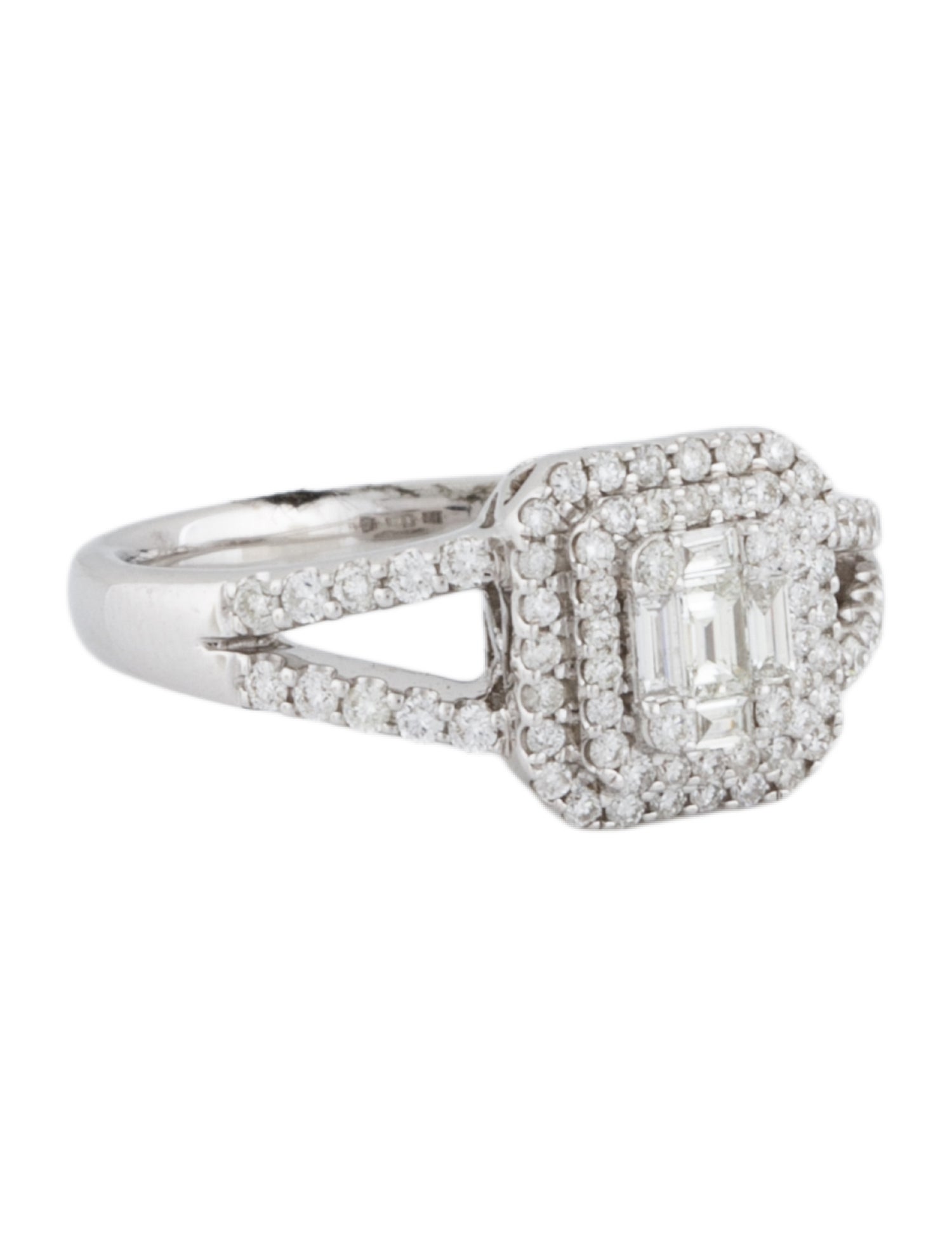 Ring 18K Diamond Double Halo Cocktail