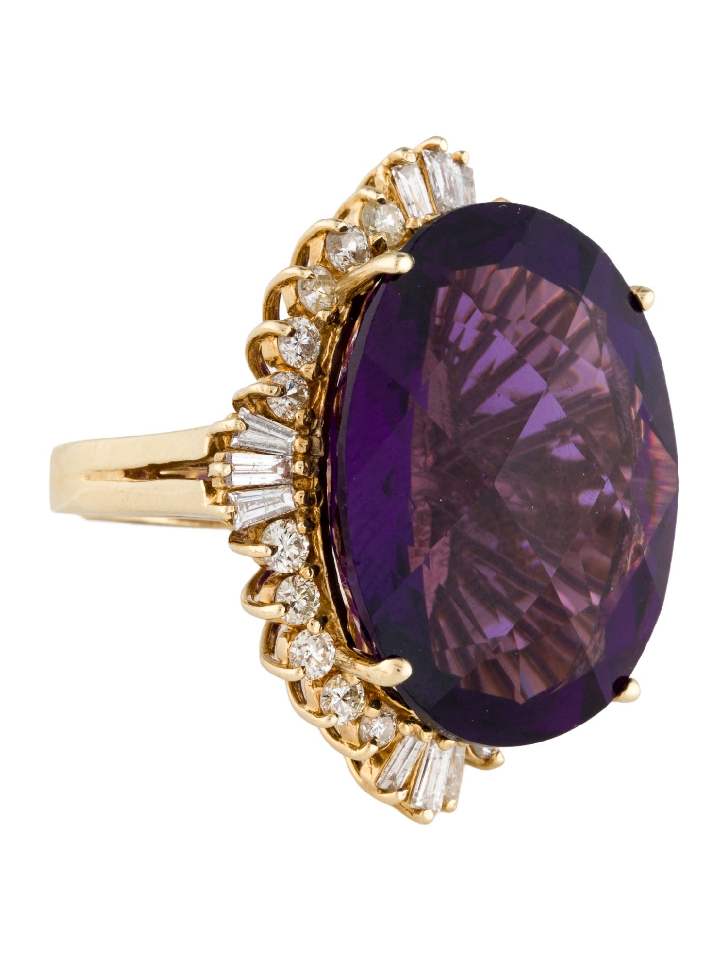Ring 14K Amethyst & 1.70ctw Diamond Cocktail