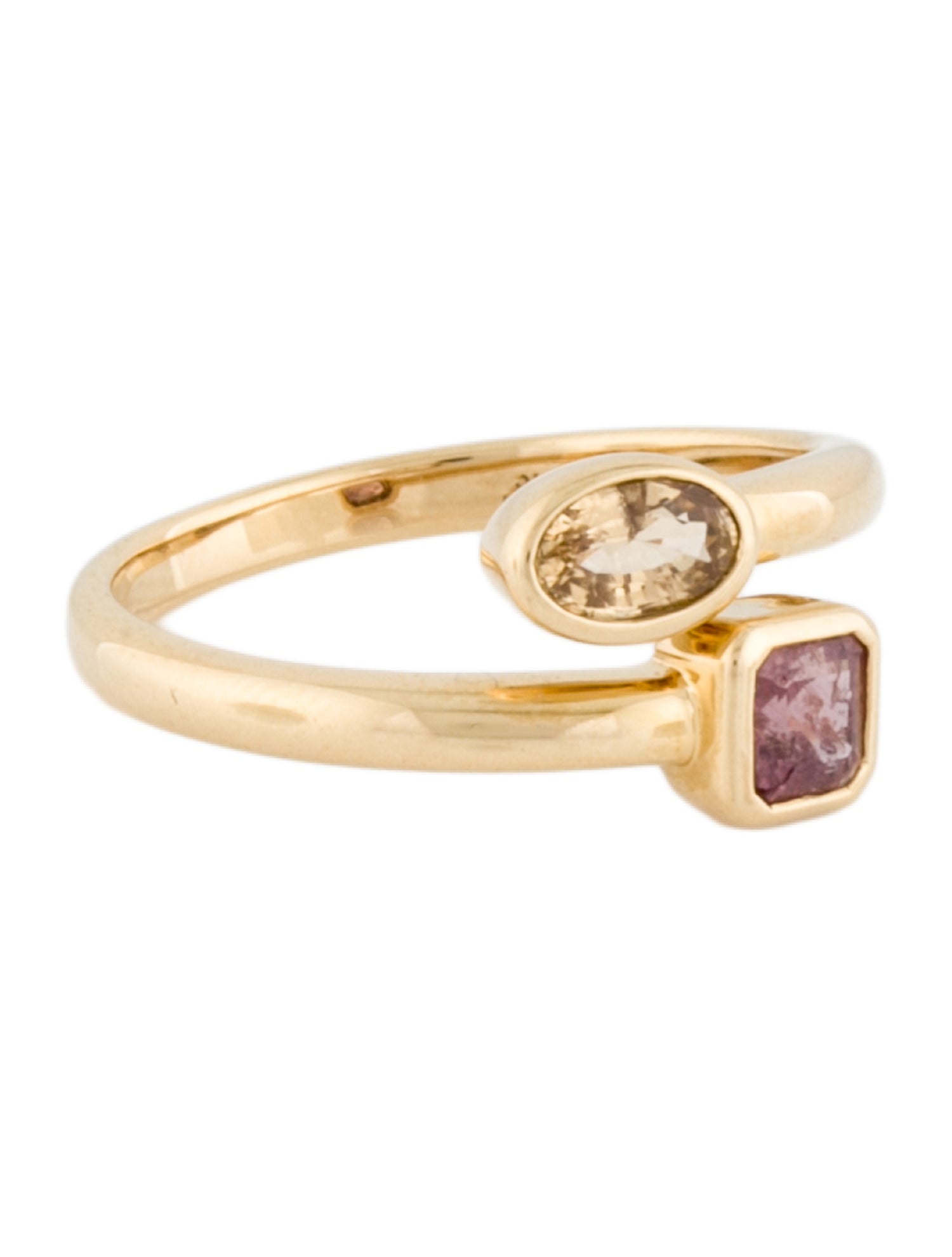 Ring 18K Sapphire Bypass