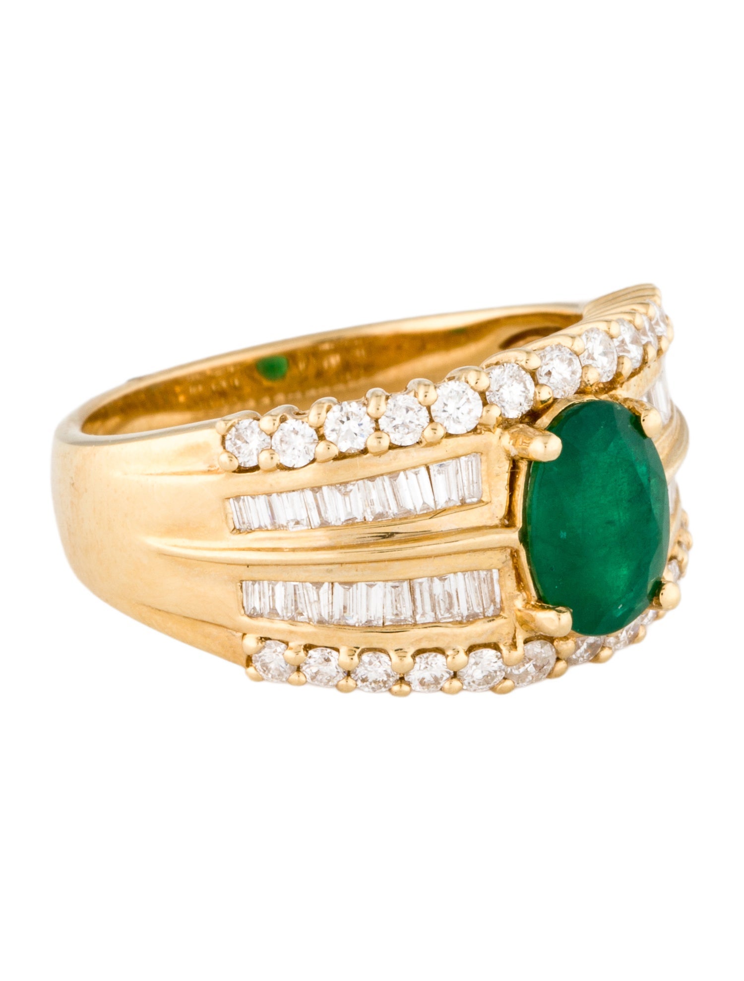 Ring 18K Emerald & Diamond Cocktail Ring