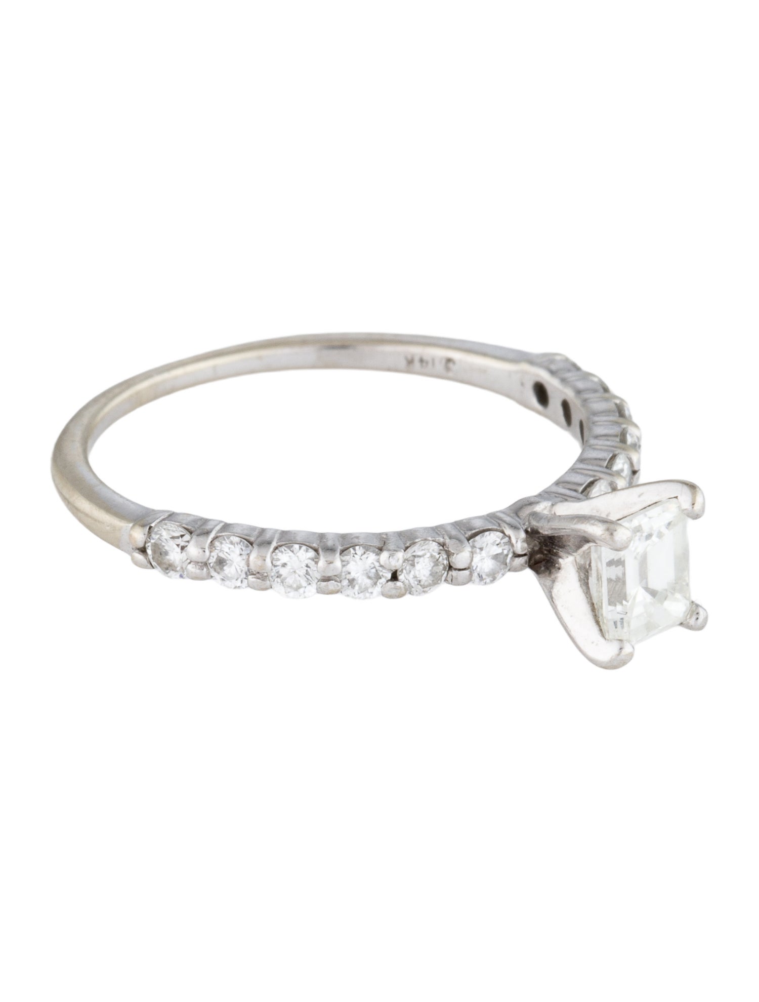 Ring Diamond Engagement