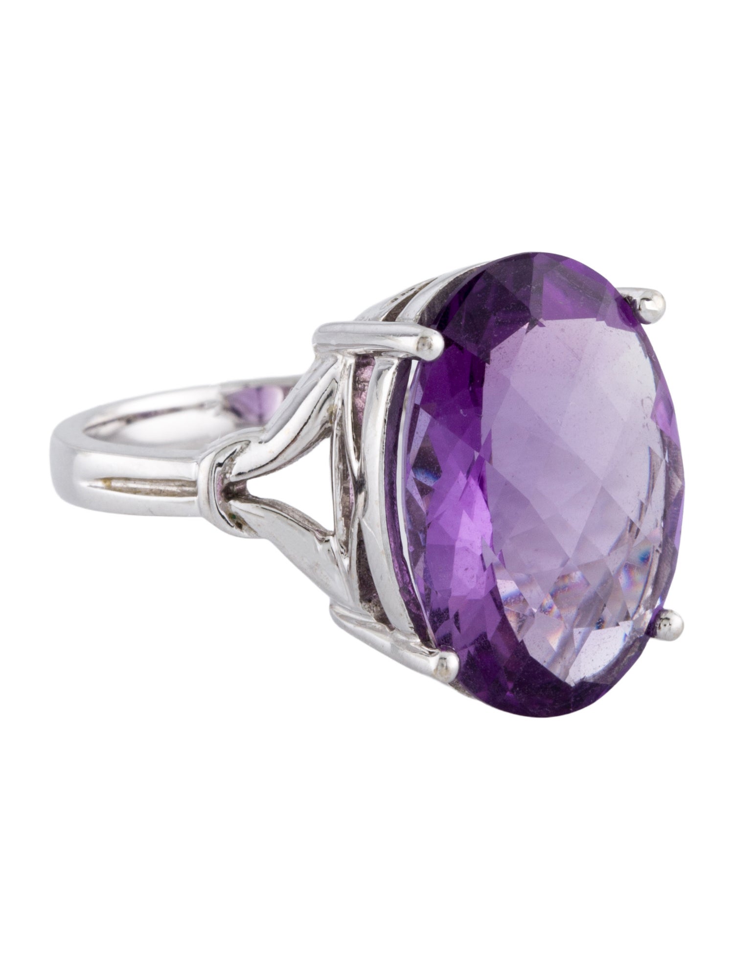 Ring 14K Amethyst Cocktail