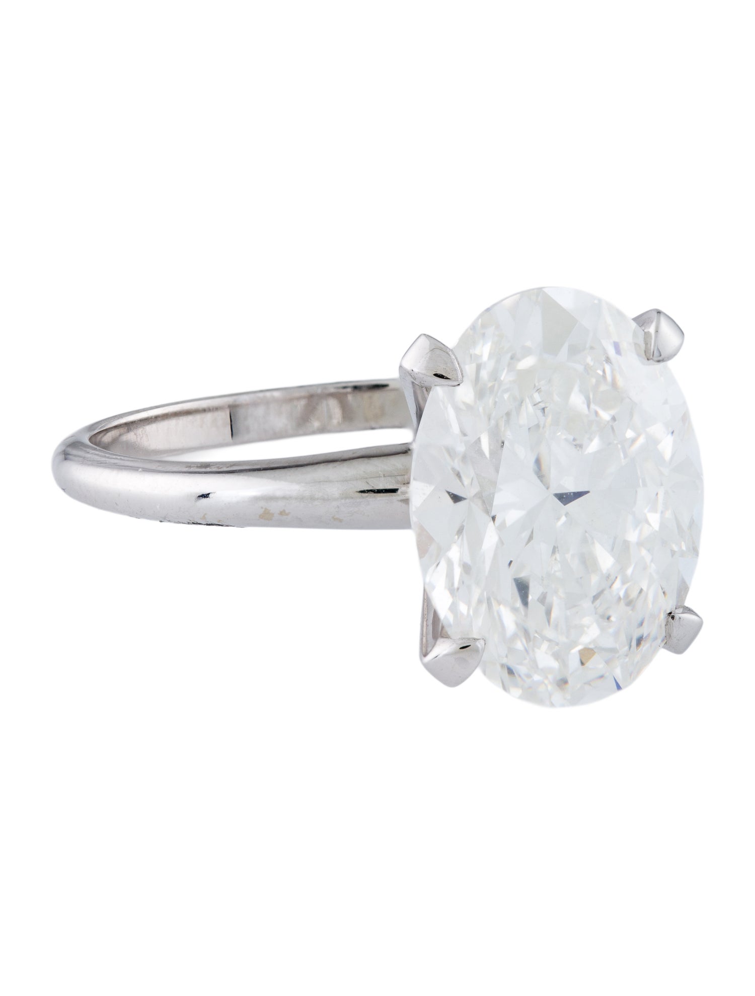 Ring 4.02ct Lab-Grown Diamond Engagement