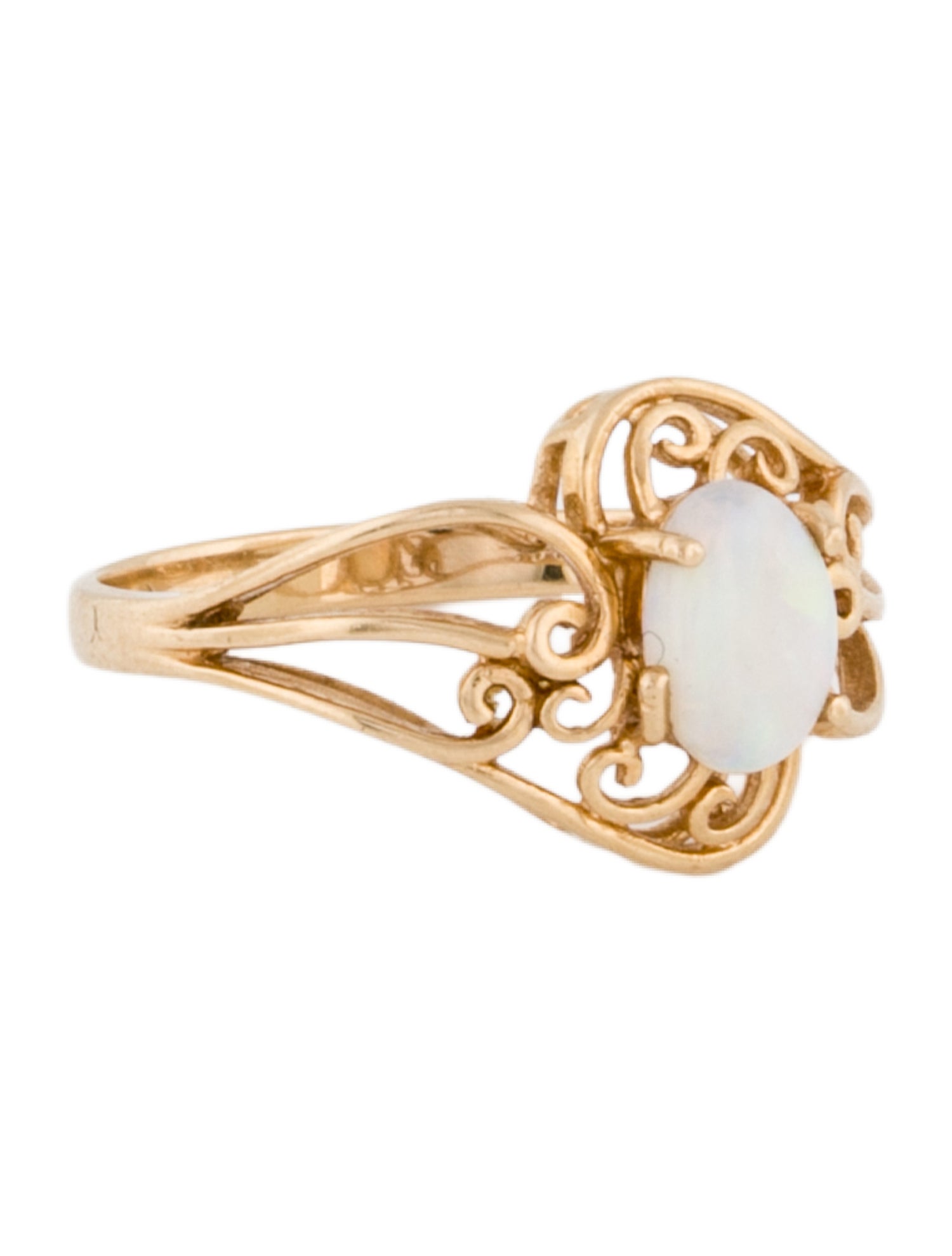 Ring 14K Opal Cocktail