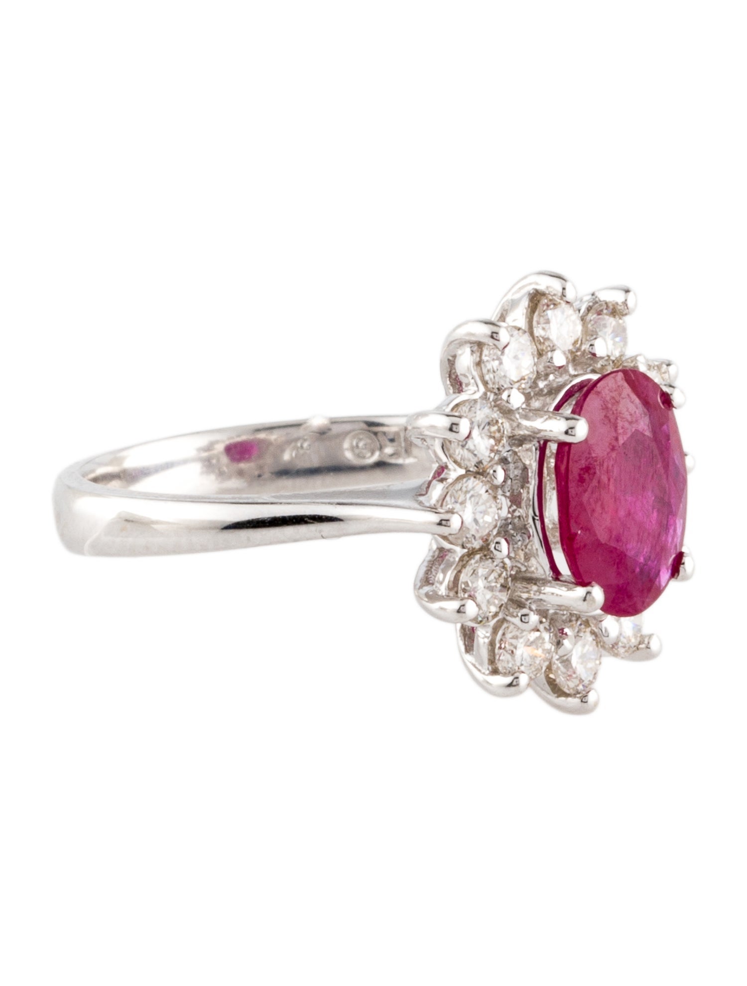 Ring 18K 1.54ct Ruby & Diamond Cocktail
