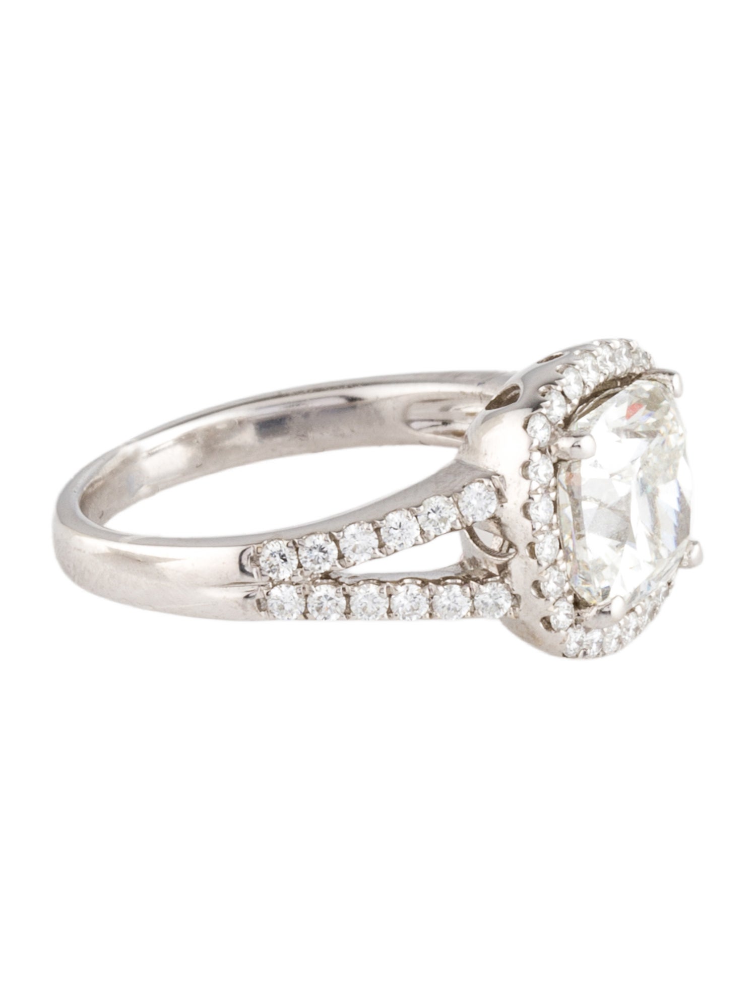 Ring 3.01ct Lab-Grown Diamond Engagement