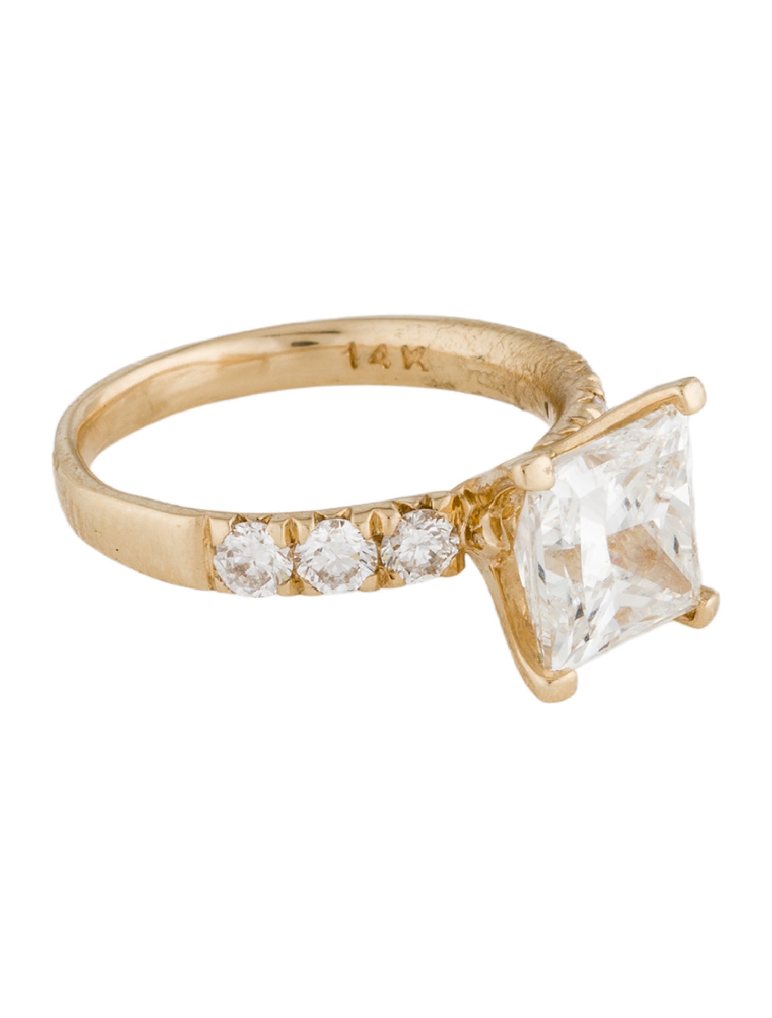 Ring 3.21ct Lab-Grown Diamond Engagement