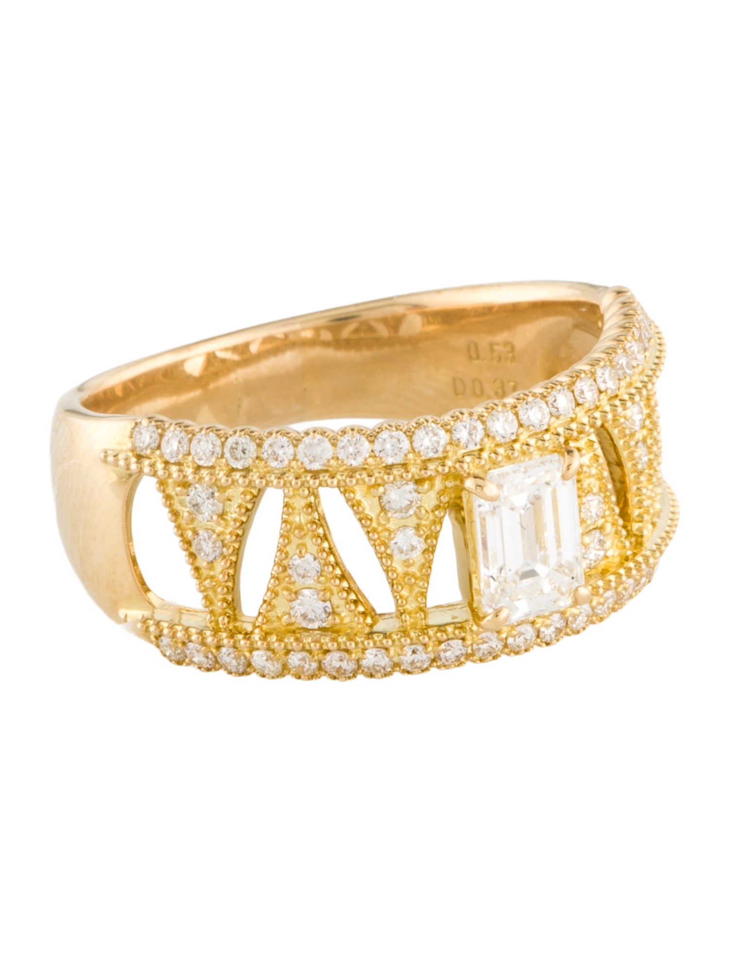 Ring 18K Diamond Tapered Band