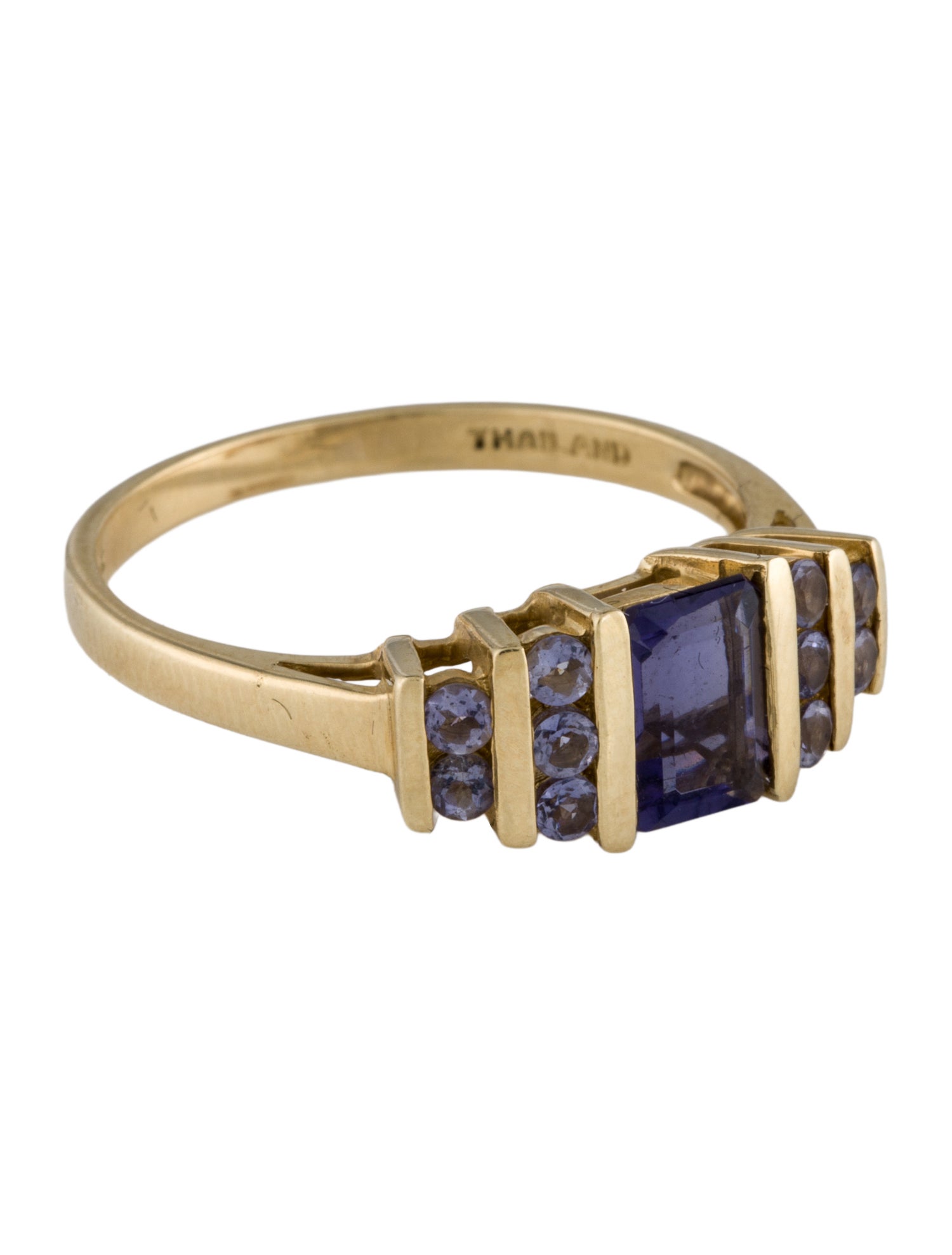 Ring 14K Iolite Cocktail