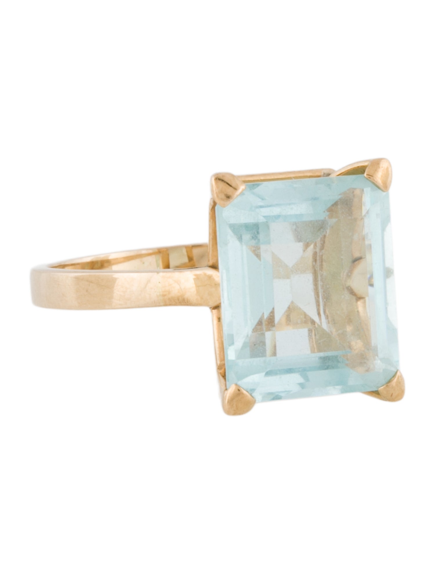 Ring 18K 7.88ct Aquamarine Cocktail