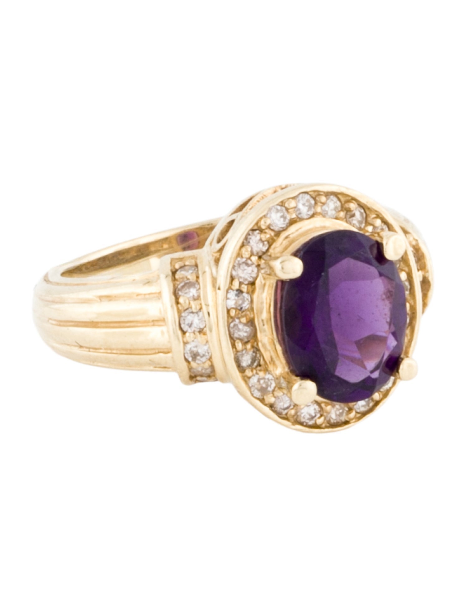 Ring 14K Amethyst & Diamond Cocktail
