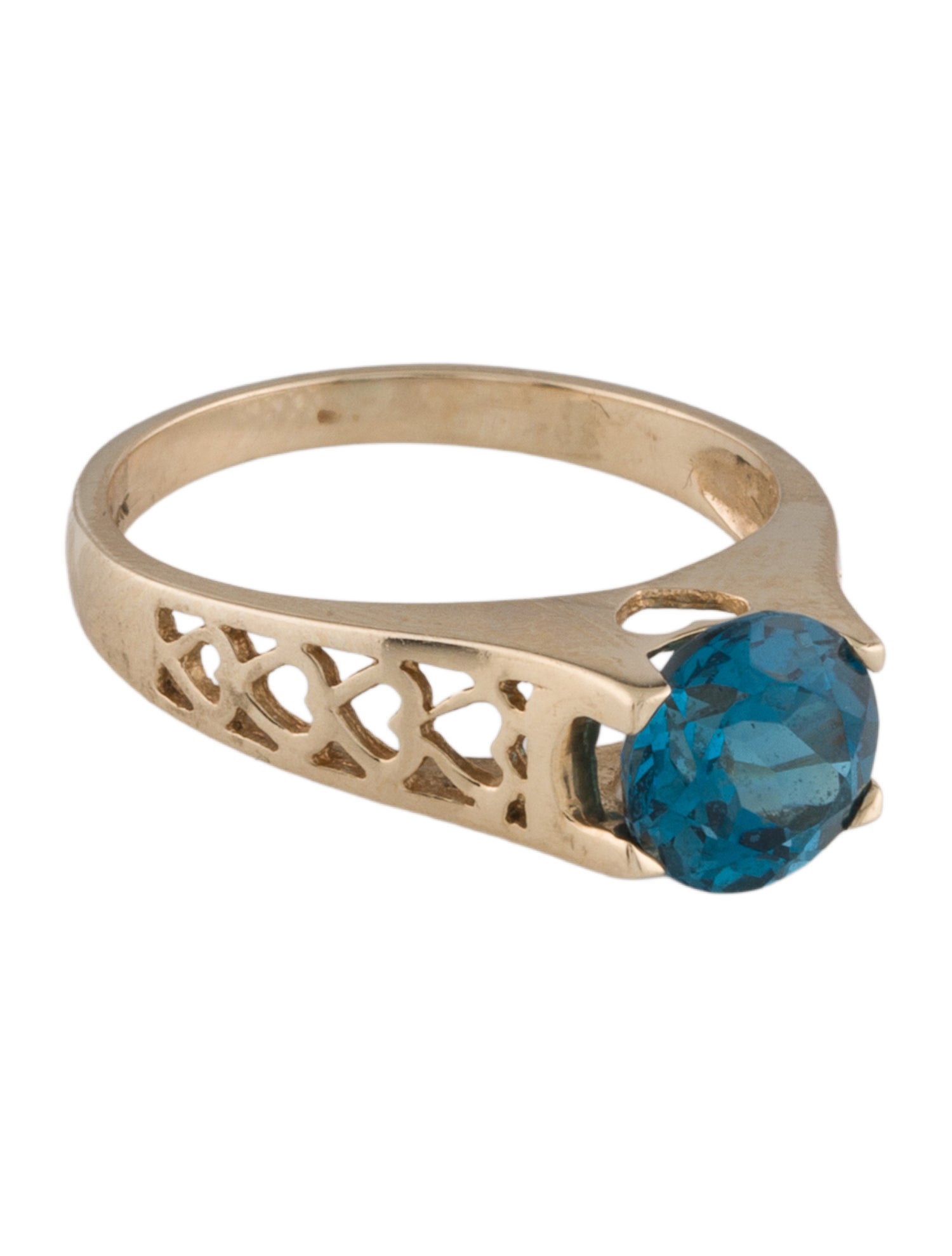 Ring 10K 1.54ct Topaz Cocktail Ring