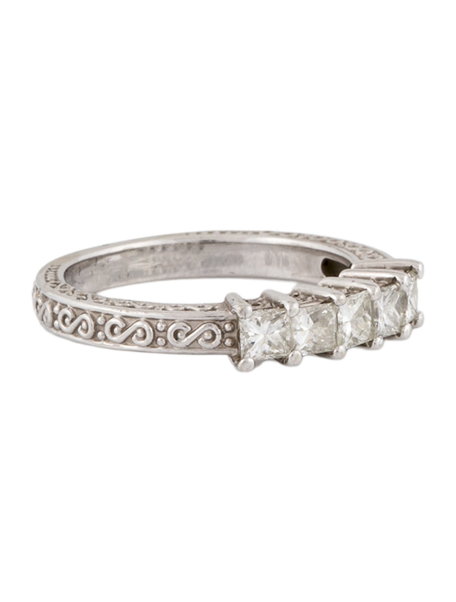 Ring 14K Diamond Band