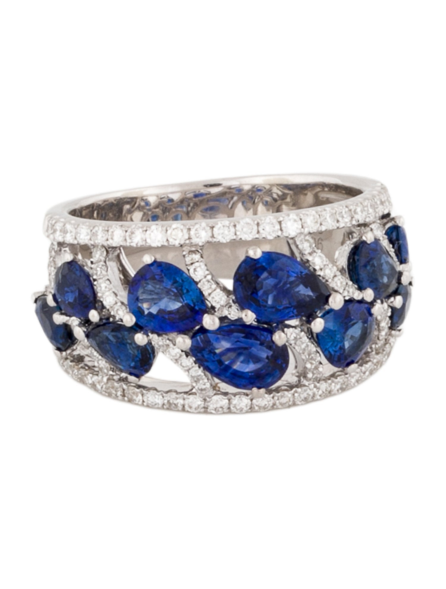 Ring 18K Sapphire & Diamond Graduated Band